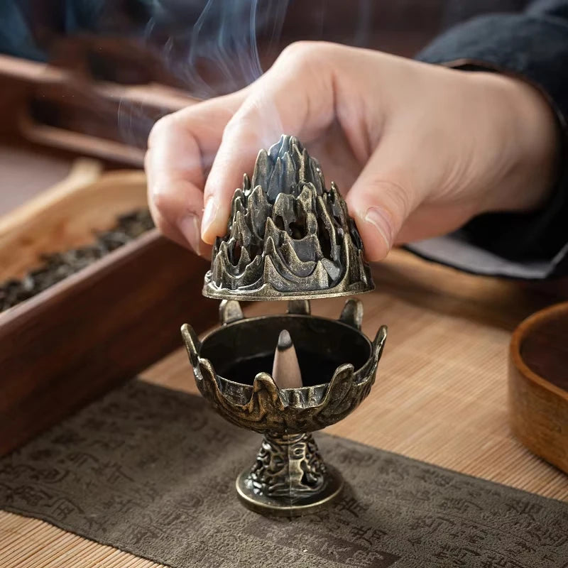 Alloy Vertical Incense Burner - Portable Tabletop Aromatherapy Holder and Home Decoration