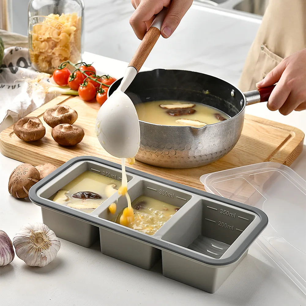 Large Silicone Freezer Tray with Lid